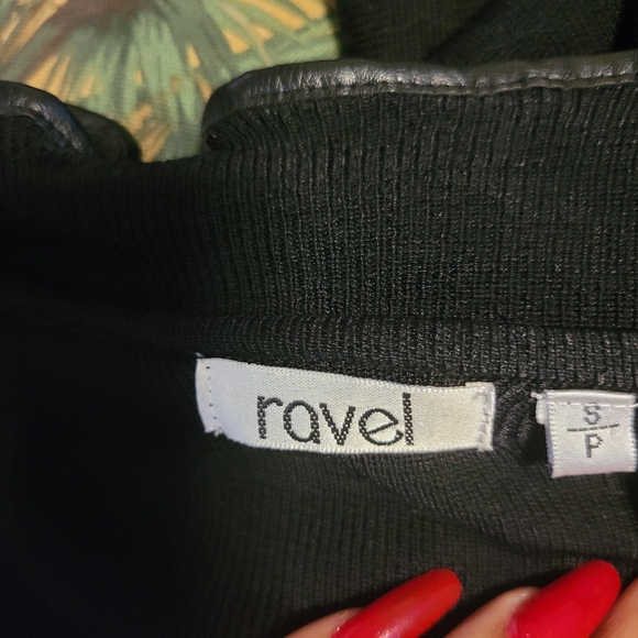 Cardigan - Picture 4 of 4